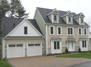 32 Checkerberry Ln, Framingham, MA 01702