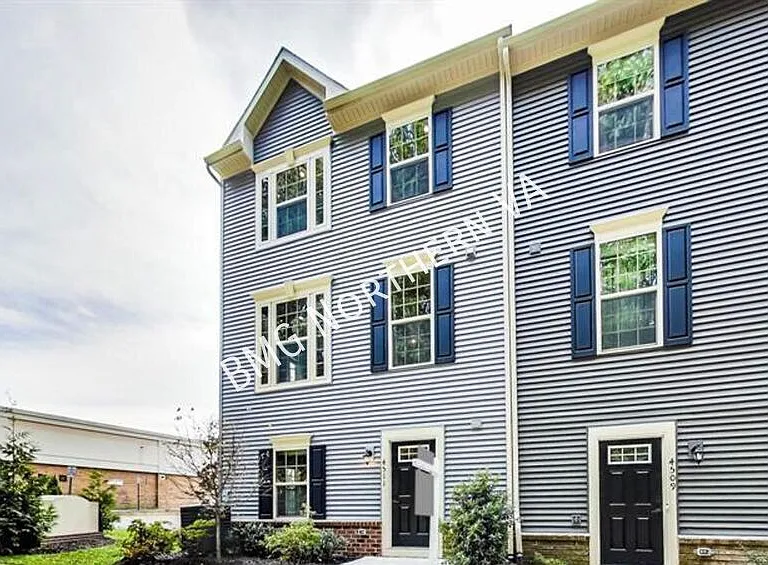 4511 Joseph Bristow Ln — Photo 2