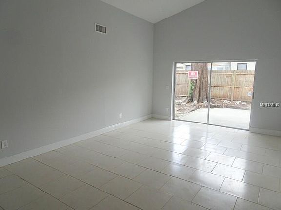 4th image of 12712 Trowbridge Ln