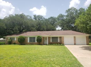 408 Perth St, Victoria, TX 77904