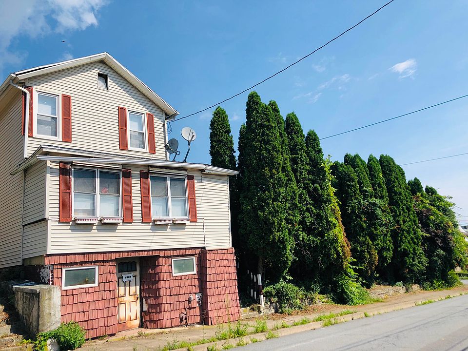 1st image of 159 Hillside Ave