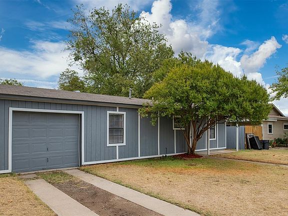 2nd image of 816 Vaquero St