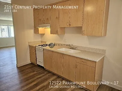 12522 Paramount Blvd #17 — Photo 7