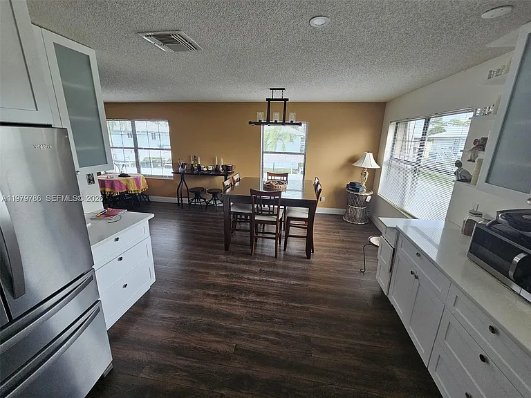 161 SE Village Dr #161 — Photo 14