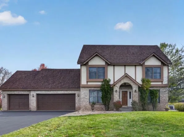 2608 Meadowrose Blvd, Saint Cloud, MN 56301