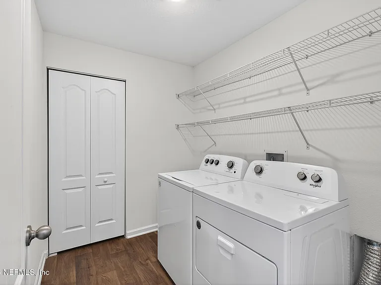 163 Silver Birch St — Photo 5