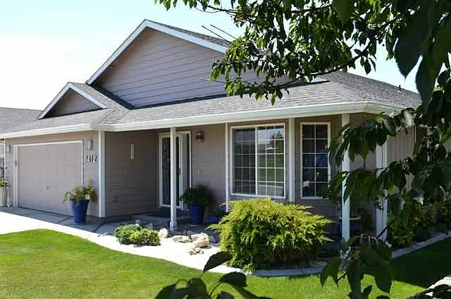 5412 Robert Wayne Dr photo 1