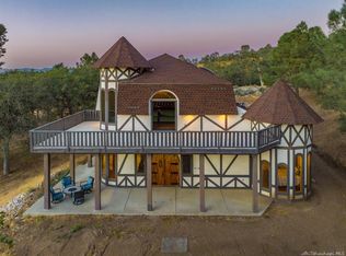 20718 Darsy Rd, Tehachapi, CA 93561