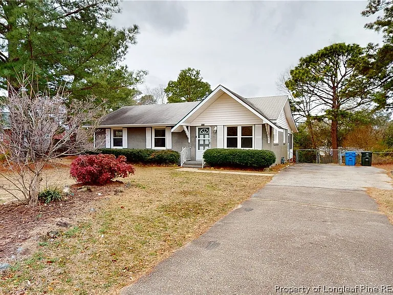 4020 Welmont Dr — Photo 2