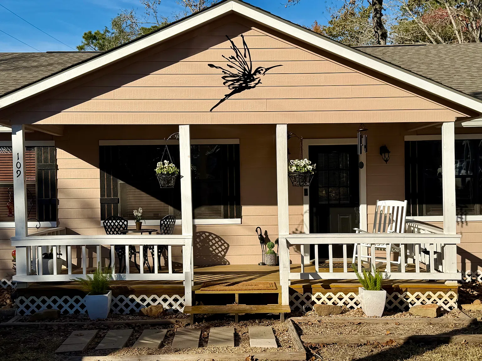 3 bed, 1200 sqft, $1,800 — Photo 3