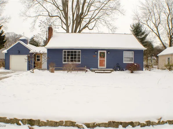 485 McPherson Ave, Akron, OH 44313