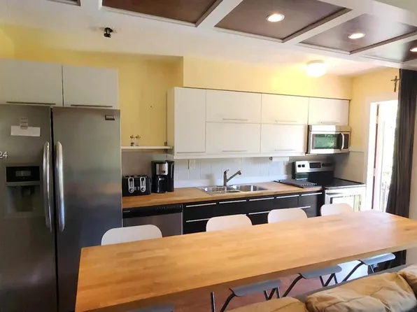 60 NW 79th St APT 16, Miami, FL 33150