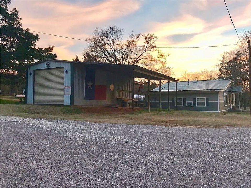 1st image of 210 Snider Ln