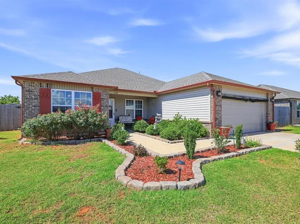 1728 W Antler Way, Mustang, OK 73064