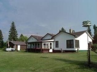 707 Herbranson St NW, Bagley, MN 56621
