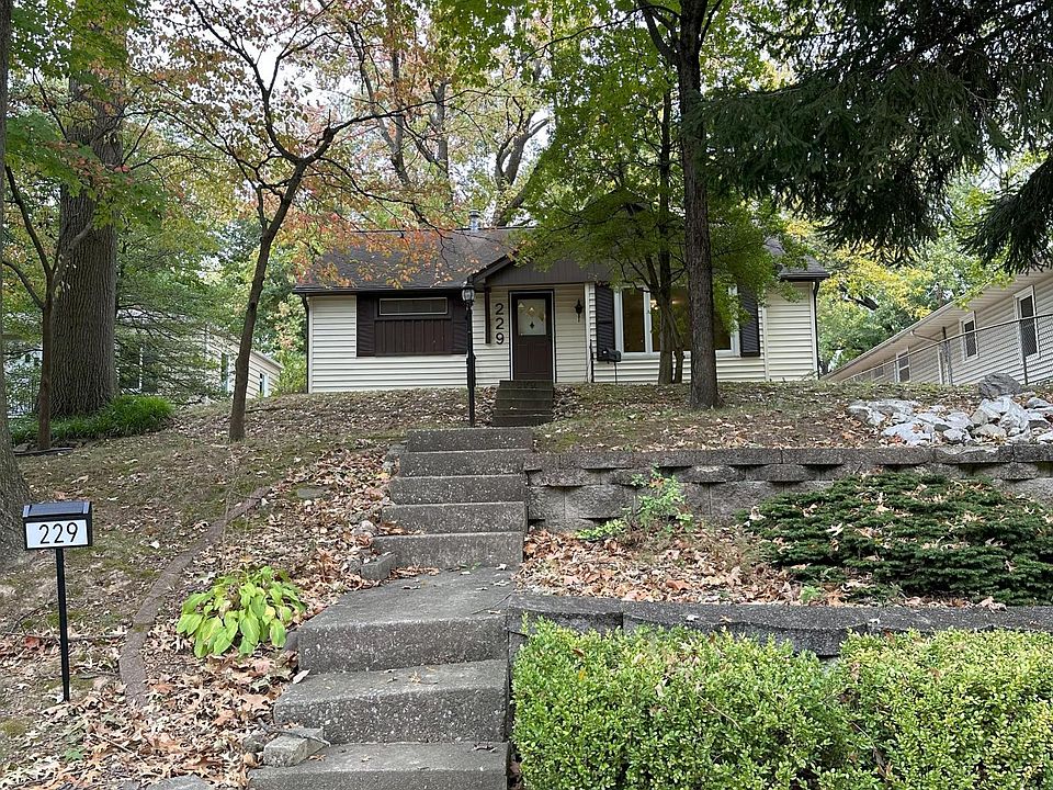 229 Adams St, Edwardsville, IL 62025 Zillow