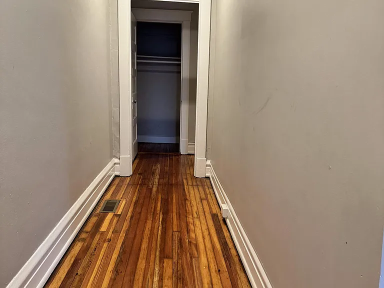 4322 Chouteau Ave #1F — Photo 8