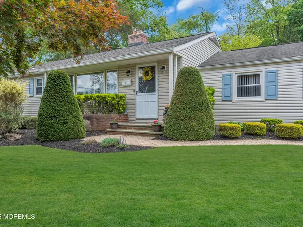 11 Westwood Drive, Lincroft, NJ 07738