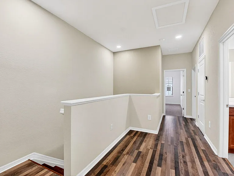 2833 Troubadour St #2833 — Photo 28