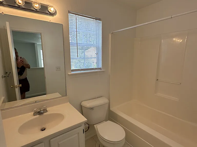 4 Marigold Ln — Photo 3