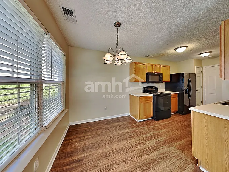 3134 Marcony Way — Photo 4