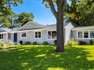 50 Falmouth Heights Rd, Falmouth, MA 02540