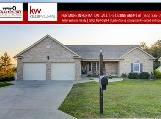 121 Accord Ln, Maynardville, TN 37807