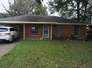 130 Burrow Dr, Scott, LA 70583