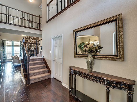 5th image of 13908 Blueberry Hill Dr