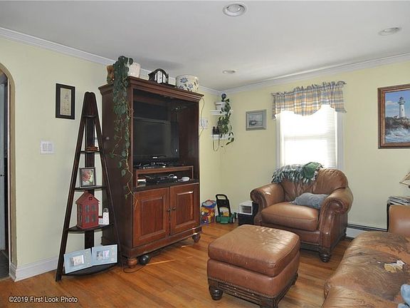 5th image of 23 Arcadia Ave