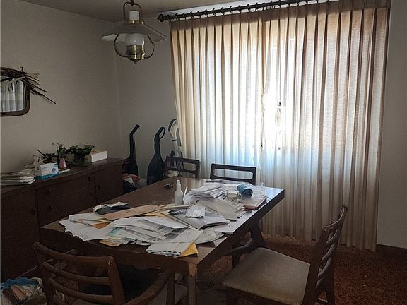 5th image of 3322 Eisenhower Dr