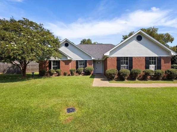 9831 Crooked Creek Blvd, Jackson, MS 39272