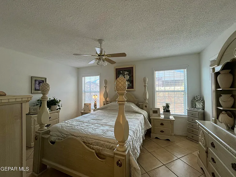 157 Lago De Oro Dr — Photo 10