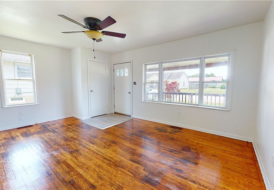 706 5th St, Belpre, OH 45714 Zillow