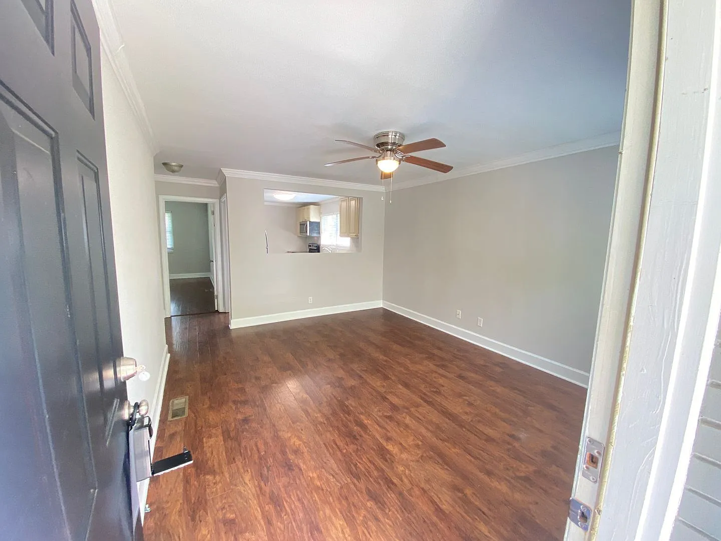 2Bed/1Ba Duplex close to Downtown Concord Fully Renovated with Laundry Room on Site — Photo 2