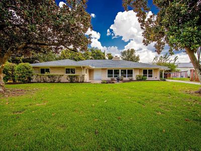 607 Franklin St, Napoleonville, LA, 70390