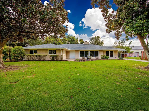 607 Franklin St, Napoleonville, LA 70390