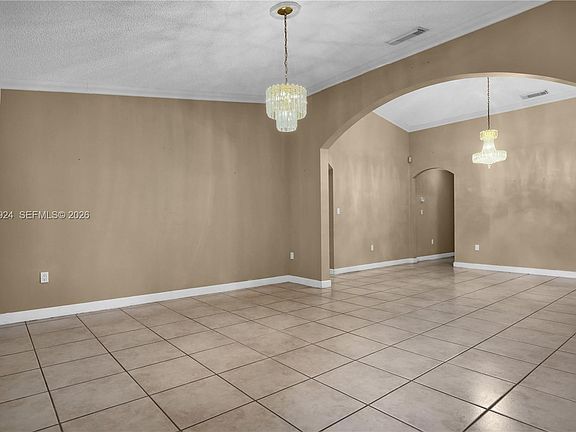 3rd image of 901 NW 128th Pl