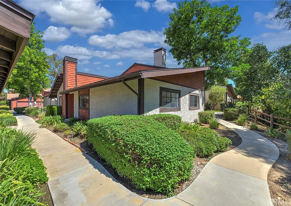 222 Teague Dr