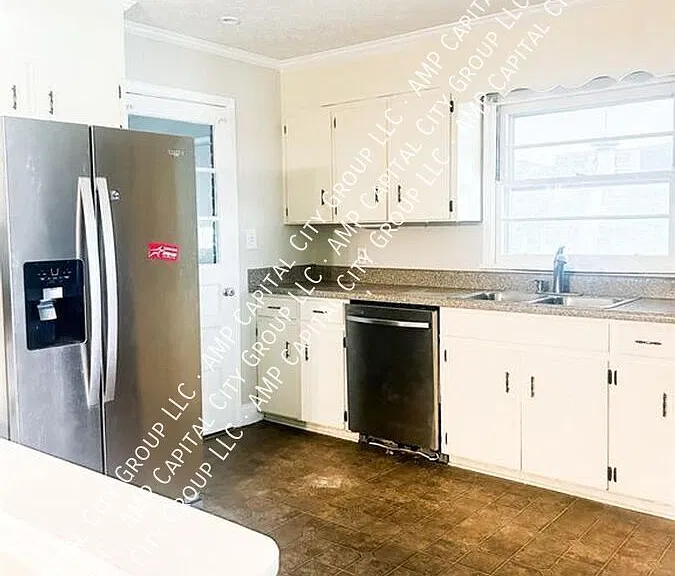 3329 Vermont Dr — Photo 4