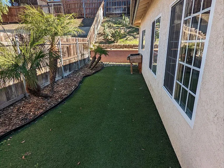 1725 Coyote Ct — Photo 3