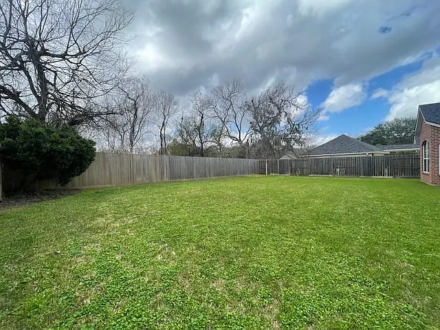 8519 Babbling Brook Ct — Photo 48