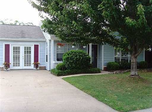 1st image of 1597 N Timberline Dr