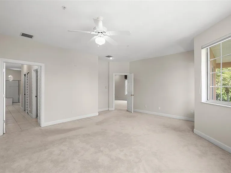 3954 Hamilton Club Cir #14 — Photo 32