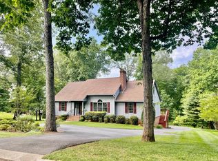 122 Irvington Springs Rd, Lynchburg, VA 24503