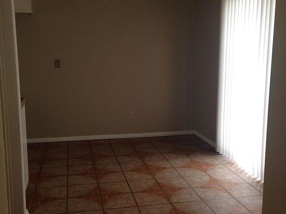 3rd image of 13311 Kornblum Ave APT 9