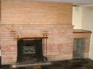 407 E 4th St, Byron, IL 61010