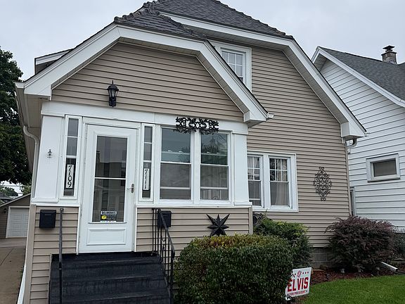 2nd image of 7109 37th Ave