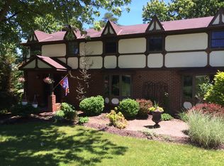 105 Clearview Dr, Canonsburg, PA