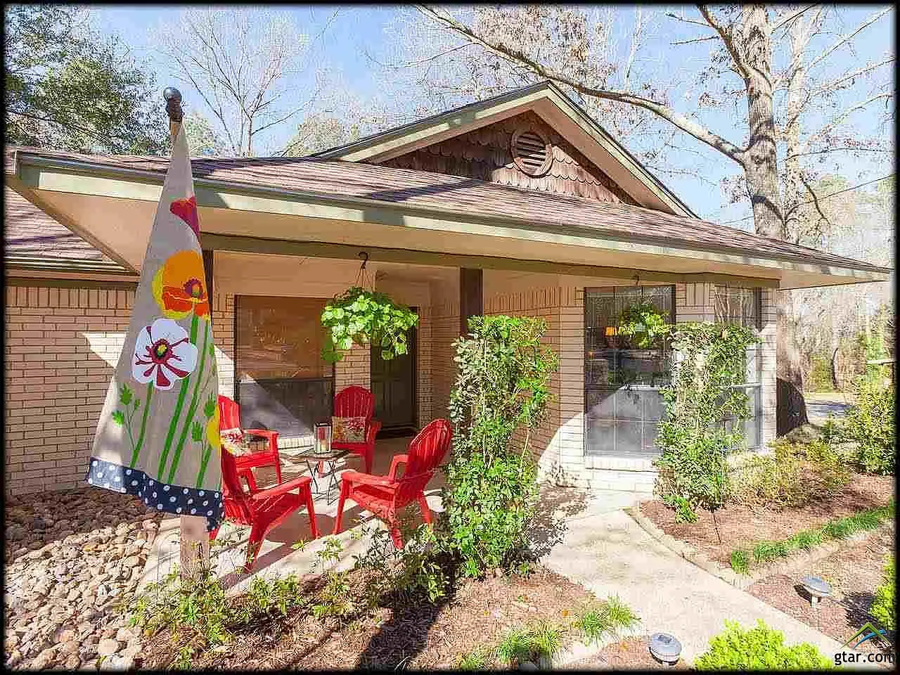 1 bed, 900 sqft, $1,000 — Photo 3